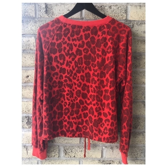 PAM & GELA Femme Leopard Cropped Sweatshirt - Picture 4 of 10